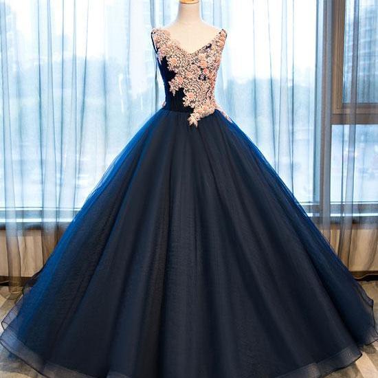 Charming Appliques Ball Gown Prom Dress, V Neck Tulle Quinceanera Dress ...